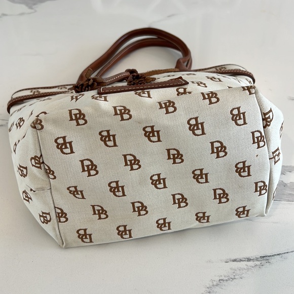 Vintage monogram DB Dooney & Bourke leather tassel detail handbag purse bag - Picture 6 of 16